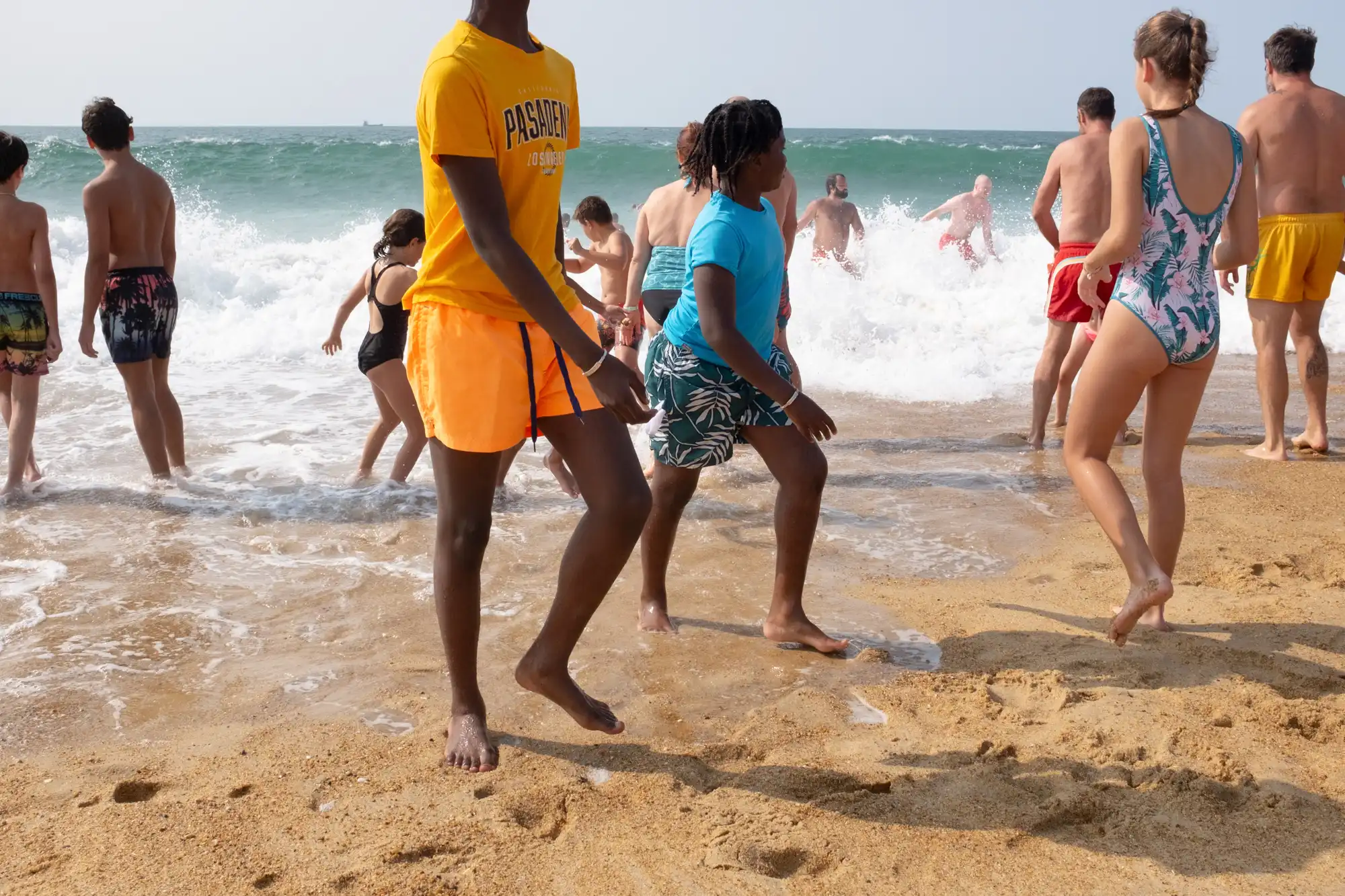 Tarnos - Série photo au bord des vagues agitées de la plage de Tarnos.