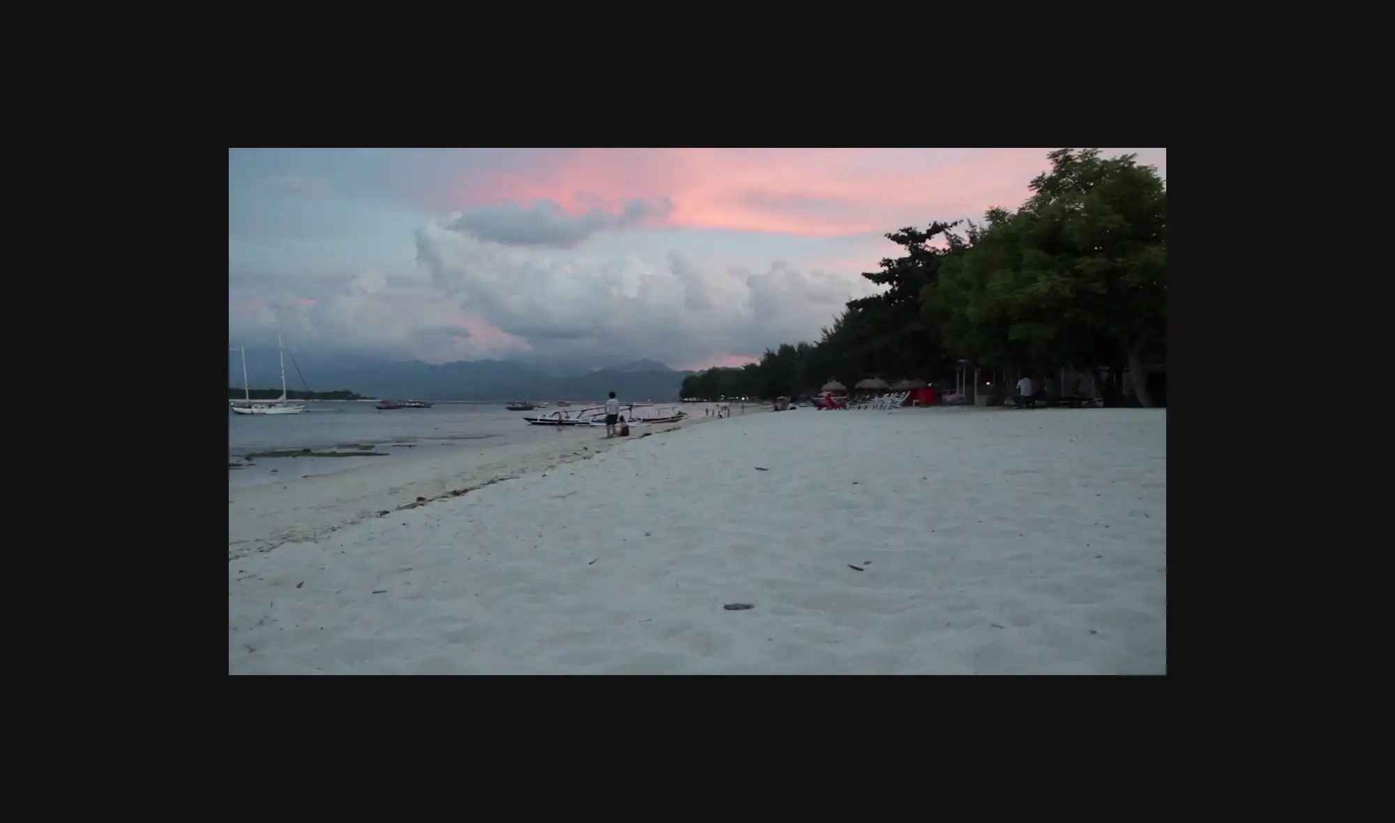 Gili Trawanguan - Vidéo d'ambiance dans l'île de Gili Trawanguan