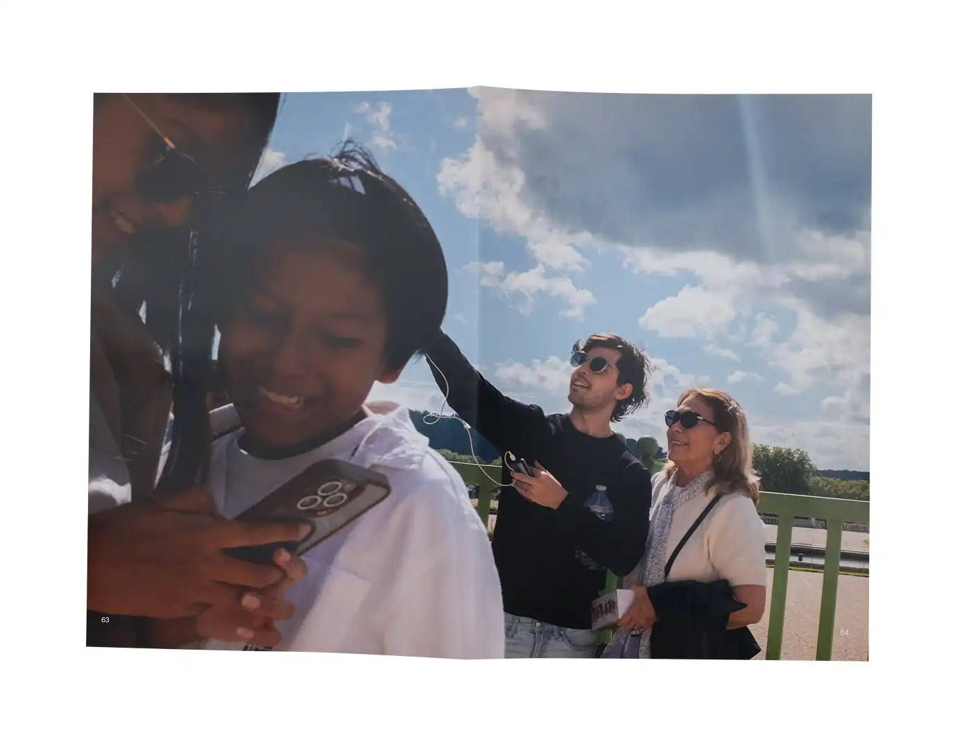 Shop > Dérive - Matthieu Laporte : Graphic designer - Photographer - Designer spécialisé dans la conception graphique, la création et le développement d’interfaces numériques, ainsi que dans la réalisation de photographies.